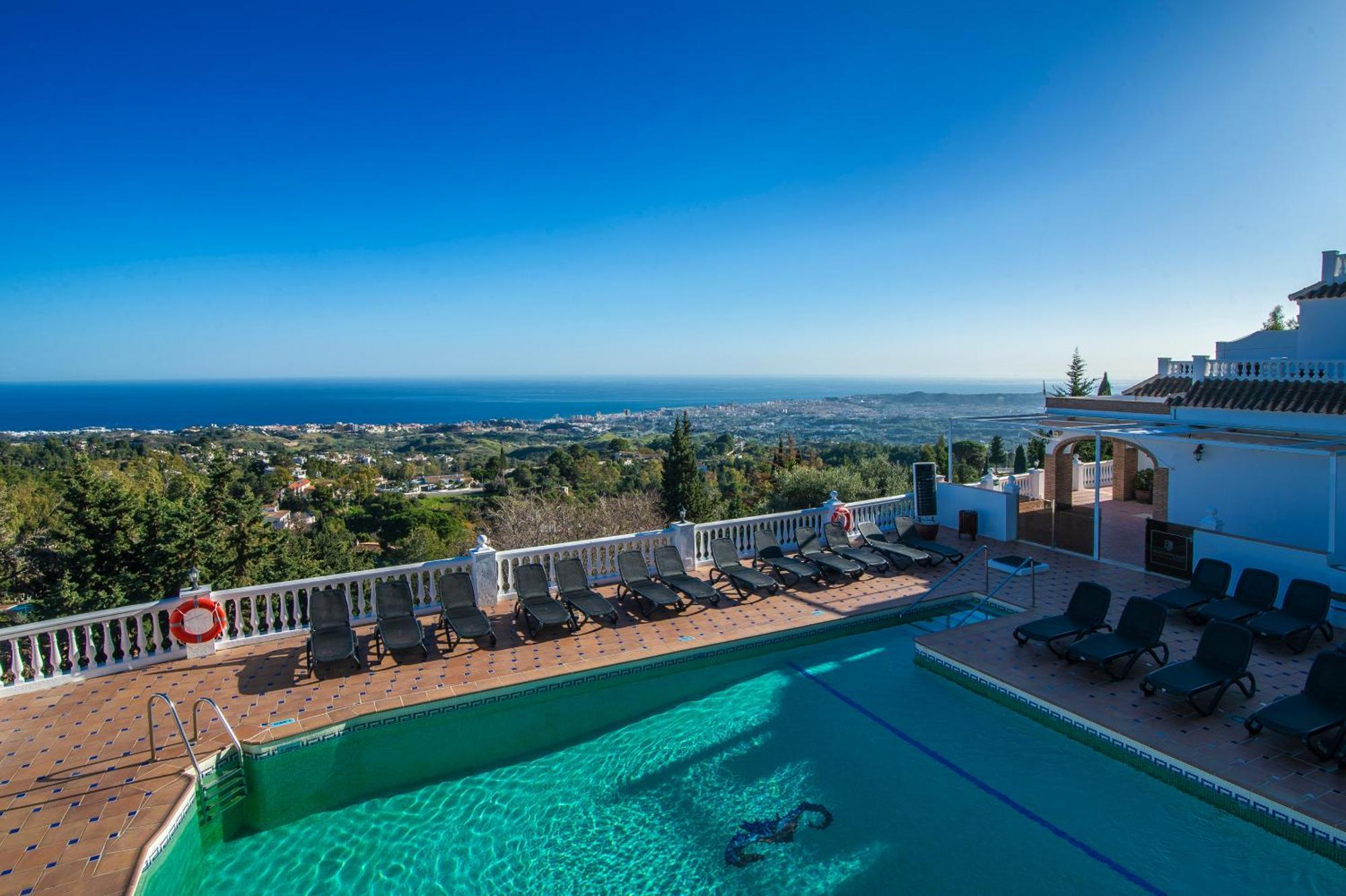 Macdonald La Ermita Resort Михас Экстерьер фото
