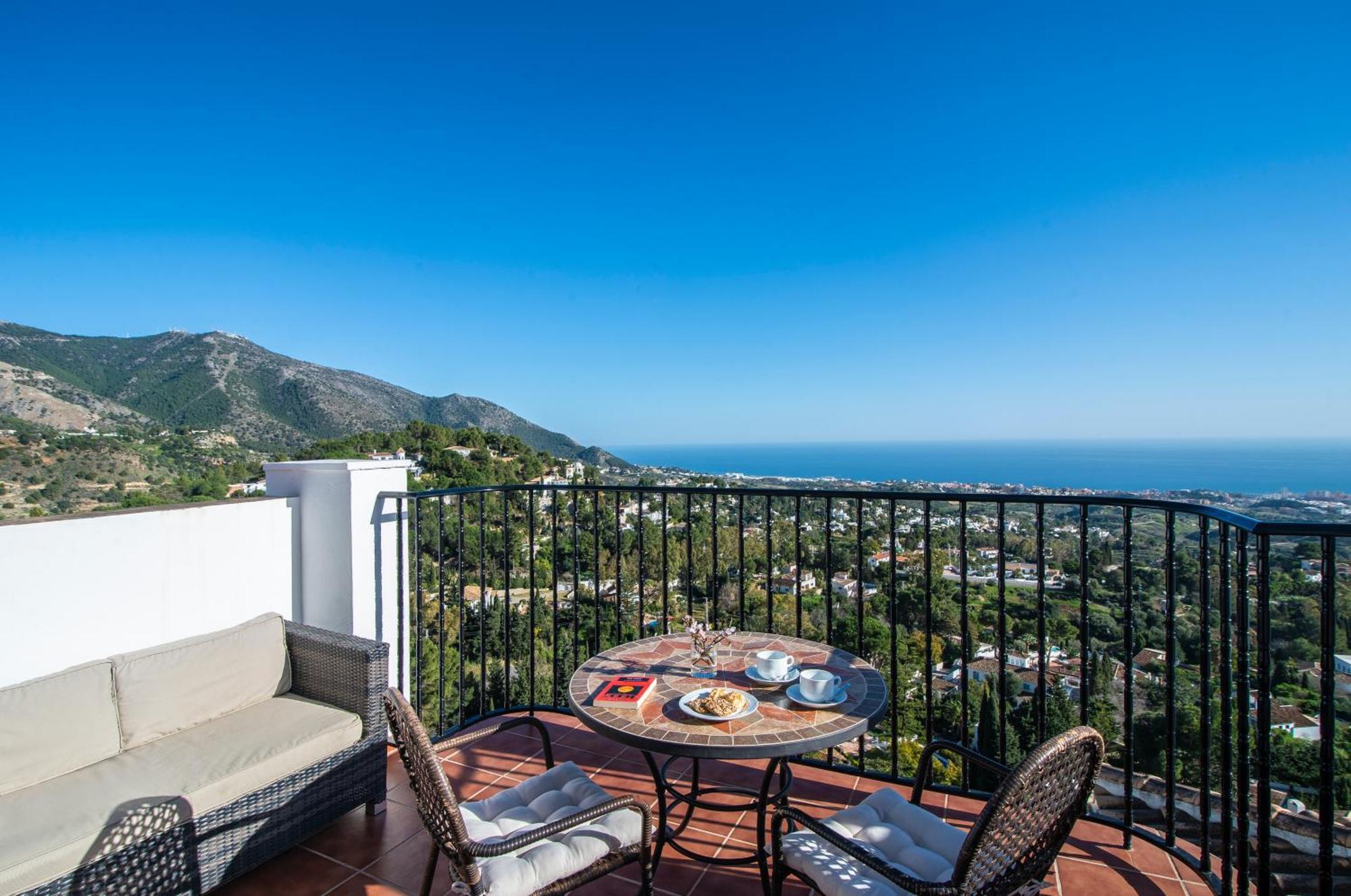 Macdonald La Ermita Resort Михас Экстерьер фото